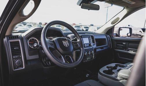 2018 RAM 2500 Tradesman Crew Cab 4x4 8' Box