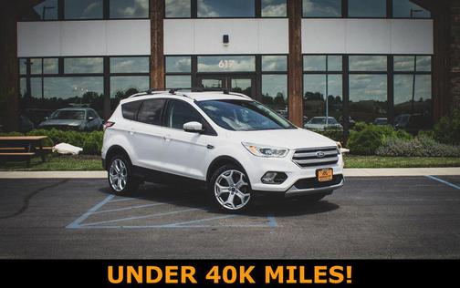 White Platinum Clearcoat Metallic 2017 Ford Escape Titanium