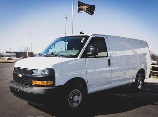 2019 Chevrolet Express 2500 Work Van