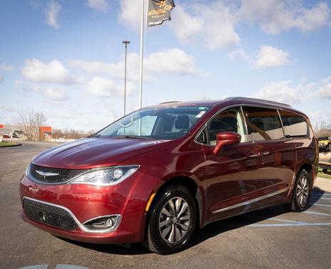 2019 Chrysler Pacifica Touring-L Plus