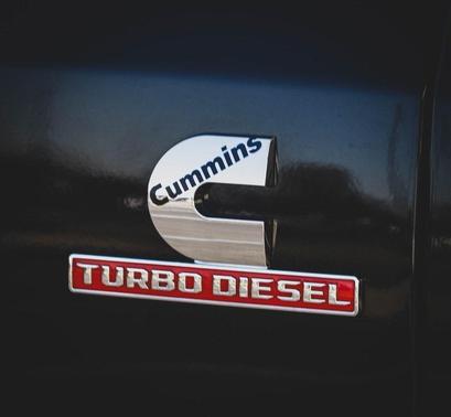 2022 RAM 3500 Laramie Crew Cab 4x4 8' Box