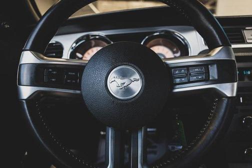 2011 Ford Mustang GT Premium
