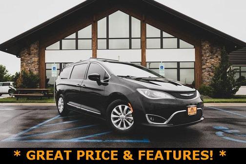 2018 Chrysler Pacifica Touring-L