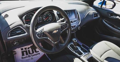2016 Chevrolet Cruze LT Auto