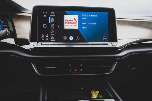 2024 Volkswagen Atlas 2.0T SE w/Technology 4MOTION