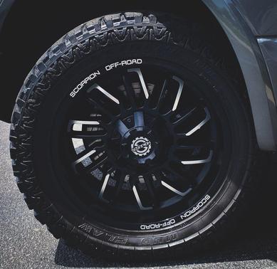 Magnetic 2016 Ford F-150 XLT