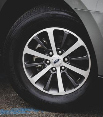 Silver Spruce Metallic 2019 Ford Expedition XLT