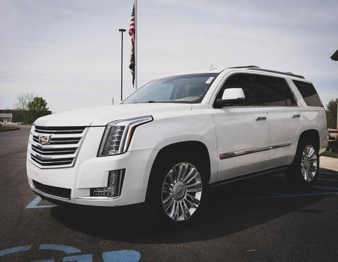2016 Cadillac Escalade Platinum