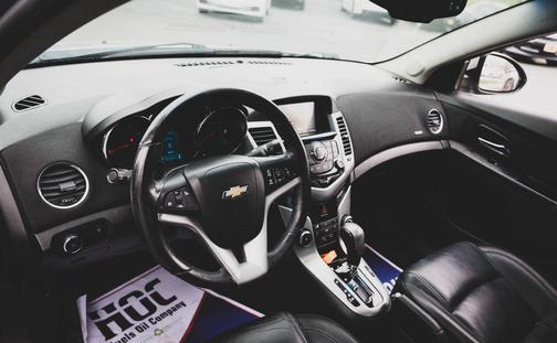 Silver Ice Metallic 2014 Chevrolet Cruze LTZ