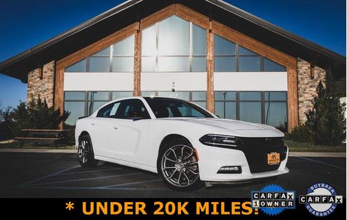 2017 Dodge Charger SXT