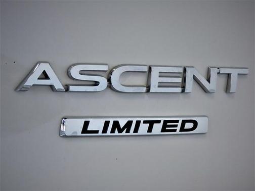 Photo 5 of 18 of 2019 Subaru Ascent Limited 7-Passenger