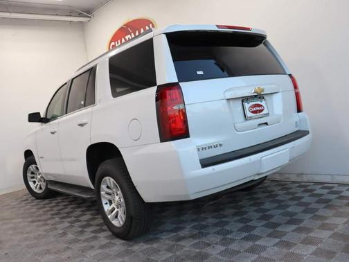 Photo 4 of 19 of 2016 Chevrolet Tahoe LT