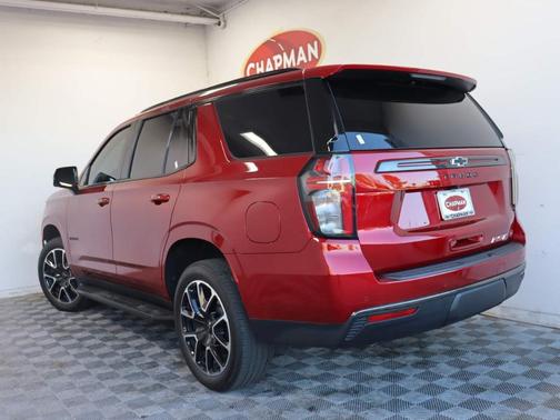 Photo 4 of 21 of 2022 Chevrolet Tahoe RST