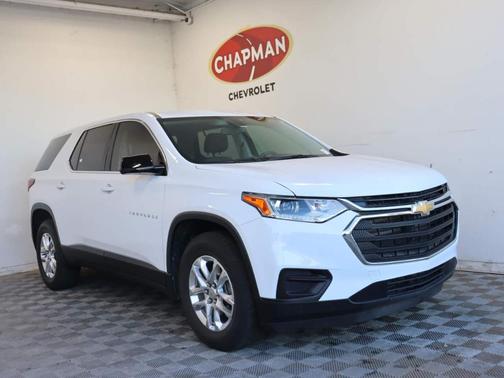 Photo 1 of 22 of 2018 Chevrolet Traverse LS