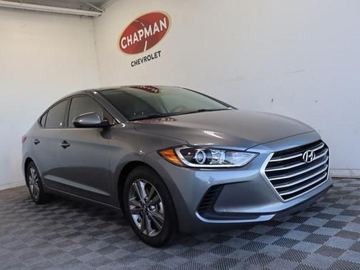 Photo 1 of 16 of 2018 Hyundai Elantra SEL