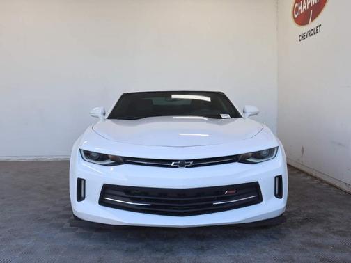 Photo 2 of 19 of 2017 Chevrolet Camaro 2LT