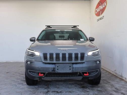 Photo 2 of 20 of 2019 Jeep Cherokee Trailhawk Elite