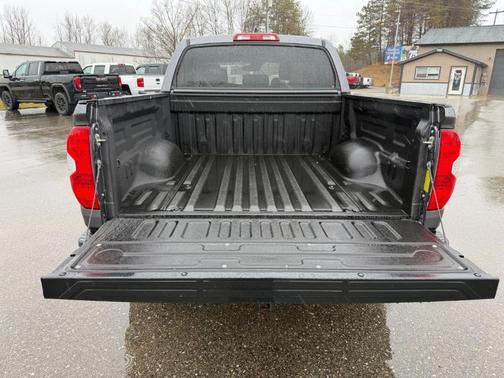 2020 Toyota Tundra SR5