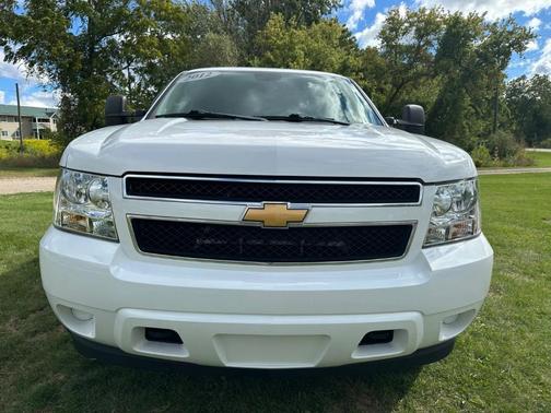 2012 Chevrolet Suburban 2500 LS