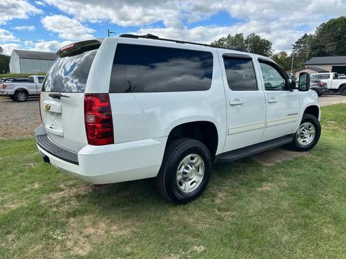 2012 Chevrolet Suburban 2500 LS