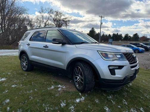 2019 Ford Explorer sport
