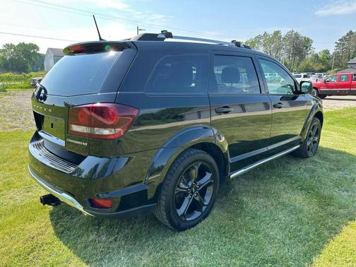 2019 Dodge Journey Crossroad