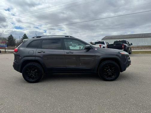 2017 Jeep Cherokee Trailhawk