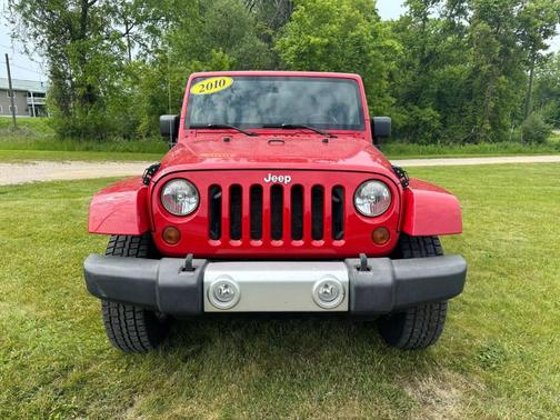 2010 Jeep Wrangler Unlimited Sahara