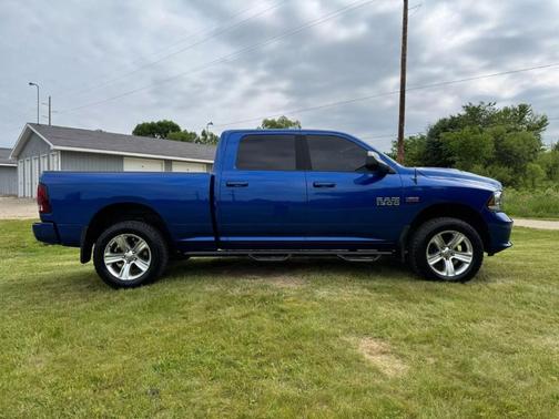 2016 RAM 1500 Sport