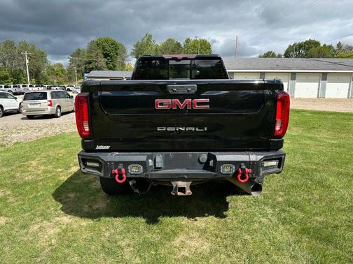 2021 GMC Sierra 2500 Denali