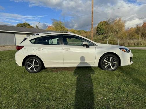 2019 Subaru Impreza 2.0i Premium