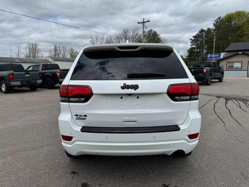 2018 Jeep Grand Cherokee Laredo