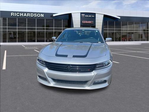 2015 Dodge Charger SXT
