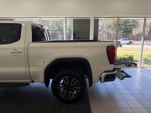 Summit White 2026 GMC Sierra 1500 AT4