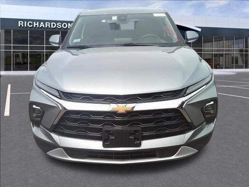 Sterling Gray Metallic 2025 Chevrolet Blazer 2LT
