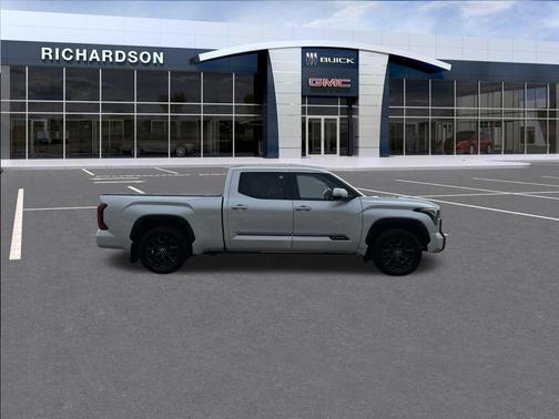 2022 Toyota Tundra Hybrid Platinum