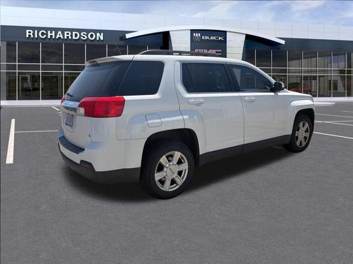 Summit White 2015 GMC Terrain SLE-2