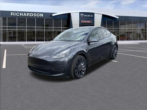 2024 Tesla Model Y Performance Dual Motor All-Wheel Drive