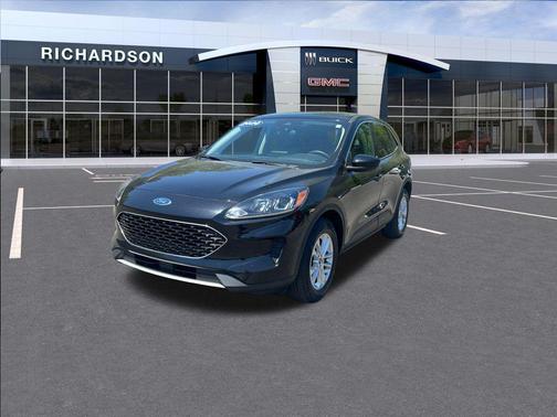Agate Black Metallic 2020 Ford Escape SE