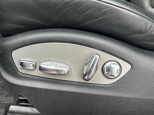 2020 Porsche Macan Base