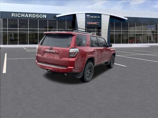 2022 Toyota 4Runner SR5