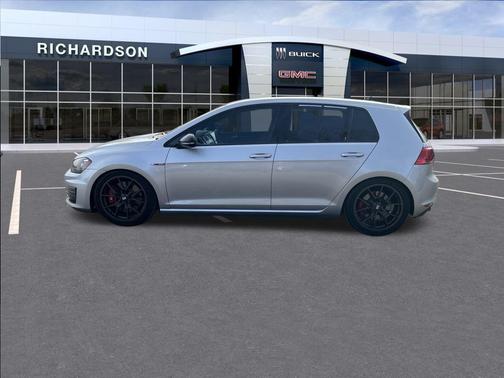 2017 Volkswagen Golf GTI 2.0T S 4-Door
