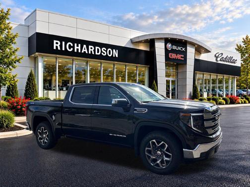 Onyx Black 2026 GMC Sierra 1500 SLE