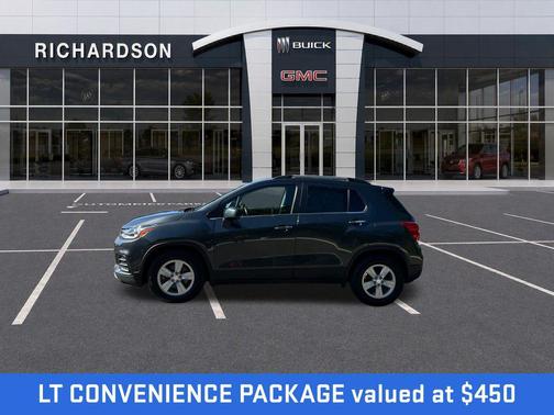 Nightfall Gray Metallic 2019 Chevrolet Trax LT