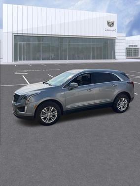 2024 Cadillac XT5 Luxury