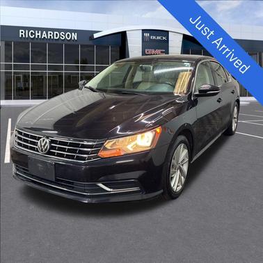 2018 Volkswagen Passat 2.0T SE