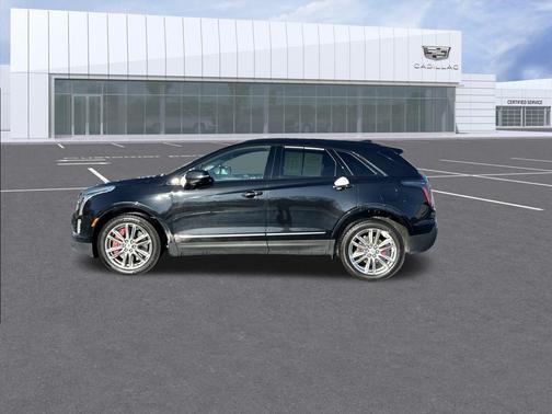 2022 Cadillac XT5 Sport