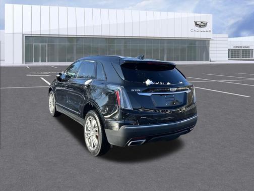2022 Cadillac XT5 Sport