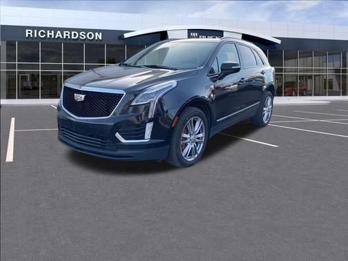 2022 Cadillac XT5 Sport