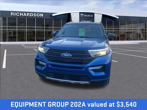 2023 Ford Explorer XLT